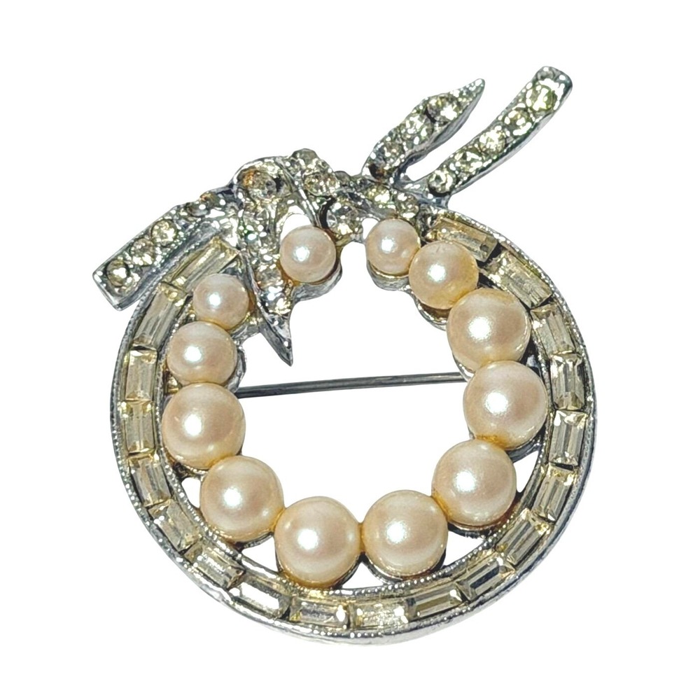 Faux Pearl Brooch Wreath Bow Rhinestone Silver Tone Pin Mid Century MCM Vintage